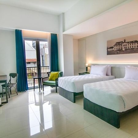 Jambuluwuk Thamrin Hotel Джакарта Екстериор снимка